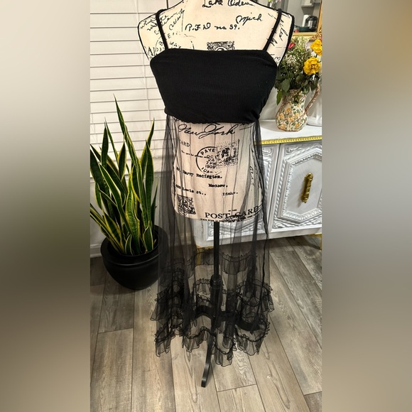 Anthropologie Elegant Black Maxi Dress - Picture 4 of 10